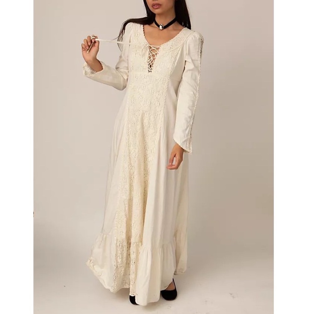 1960s/70s Rare Black Label Early Gunne Sax White Prairie Dress